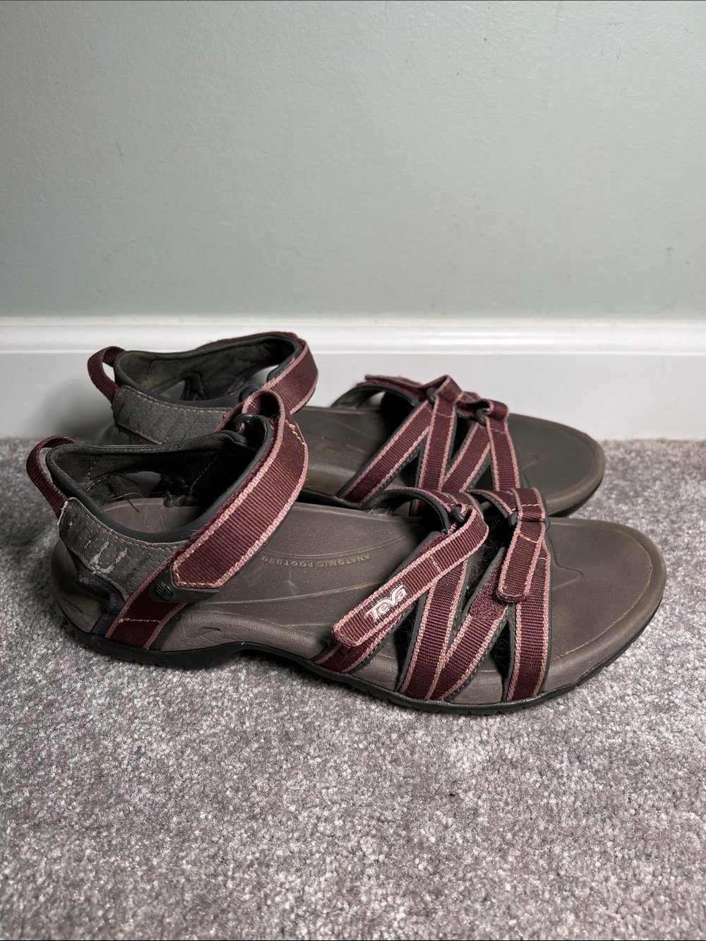 Teva Tirra Sport Hiking Sandals Strappy Outdoor Comfort Casual Utility size 9.5